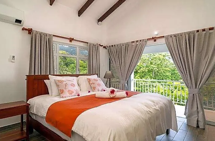 Hotell Au Cap Self Catering Anse Boileau