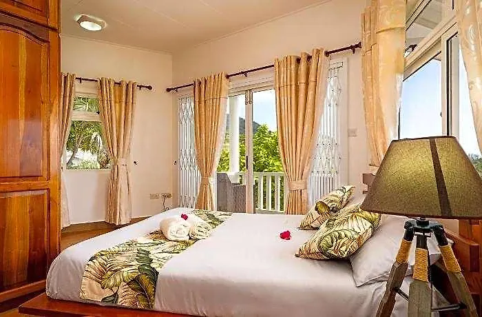 Au Cap Self Catering