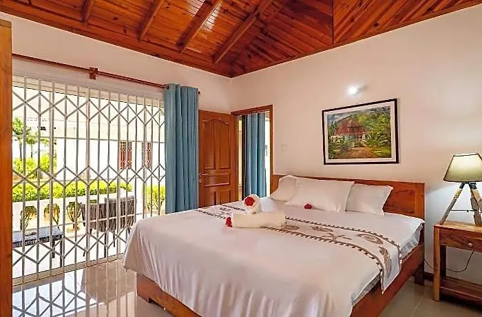 Hotell Au Cap Self Catering Anse Boileau
