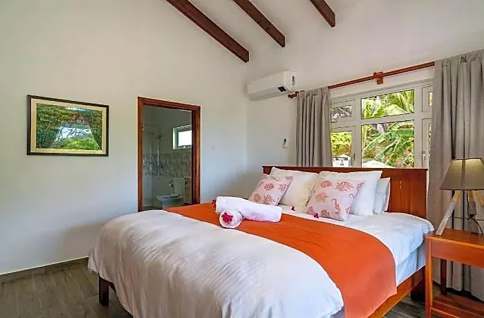 Au Cap Self Catering Hotell